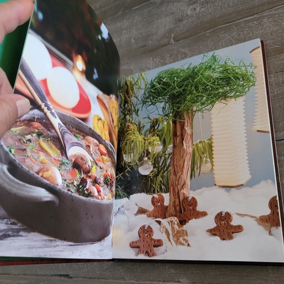 Star Wars The Life Day Cookbook Hardcover Official Holiday Recipes From A Galaxy - Picture 7 of 14